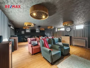 Prodej vily, Praha - Klánovice, Zádražanská, 330 m2