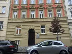 Pronájem kanceláře, Praha - Vinohrady, Na Kozačce, 44 m2