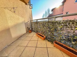 Pronájem bytu 2+kk, Praha - Libeň, Na stráži, 46 m2