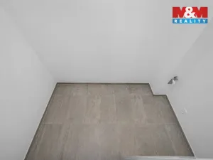 Prodej bytu 2+kk, Praha, Sedlářova, 53 m2