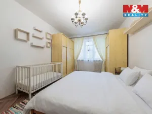Prodej bytu 2+1, Nová Role, Husova, 54 m2