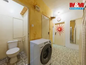 Prodej bytu 2+1, Nová Role, Husova, 54 m2