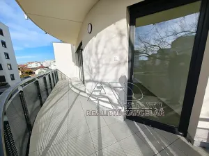 Pronájem atypického bytu, České Budějovice, Na Zlaté stoce, 54 m2