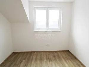 Pronájem bytu 4+kk, Vochov, 78 m2