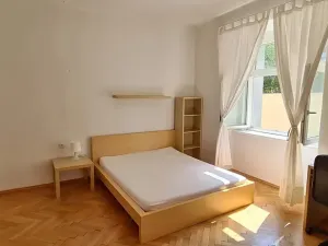 Pronájem bytu 2+kk, Praha - Nusle, Pod pramenem, 40 m2