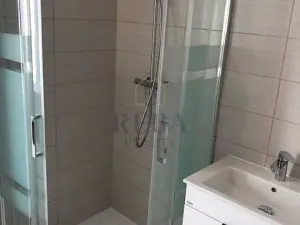 Pronájem bytu 2+kk, Karlovy Vary, Lipová, 50 m2