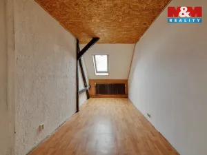 Prodej bytu 2+1, Aš, Studentská, 92 m2