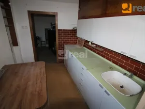 Prodej rodinného domu, Praha - Hrdlořezy, Hrdlořezská, 210 m2