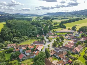 Prodej pozemku pro bydlení, Lhenice, 3331 m2