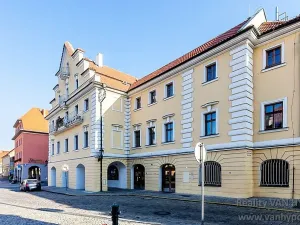 Prodej bytu 3+1, Žatec, náměstí Svobody, 99 m2