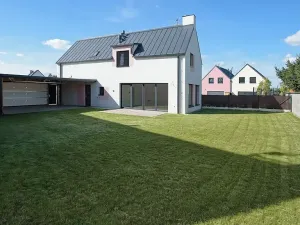 Pronájem rodinného domu, Praha - Újezd nad Lesy, Staroújezdská, 150 m2