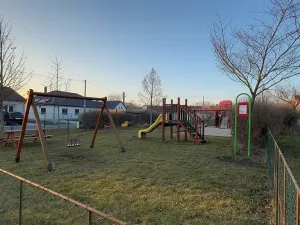 Prodej rodinného domu, Křenovice, Široká, 172 m2