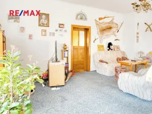 Prodej rodinného domu, Provodín, 290 m2