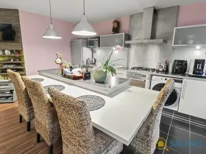 Prodej bytu 3+kk, Kladno, Děčínská, 77 m2