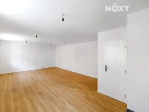 Prodej bytu 1+kk, Praha - Zbraslav, Elišky Přemyslovny, 43 m2