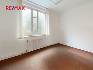 Pronájem kanceláře, Pardubice, Bohdanečská, 186 m2