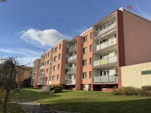 Prodej bytu 4+1, Kamenice, Sídliště II, 84 m2