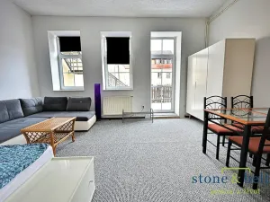 Prodej vícegeneračního domu, Nové Město pod Smrkem, Mírové náměstí, 466 m2