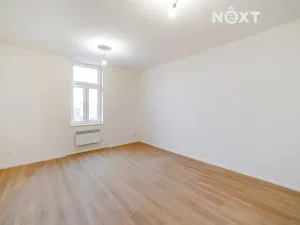 Prodej bytu 1+kk, Praha - Zbraslav, Elišky Přemyslovny, 30 m2