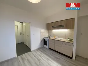 Pronájem bytu 1+1, Ostrava - Poruba, náměstí Antonie Bejdové, 35 m2