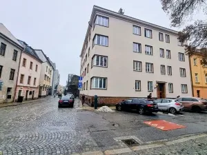 Prodej bytu 2+1, Jihlava, Husova, 47 m2