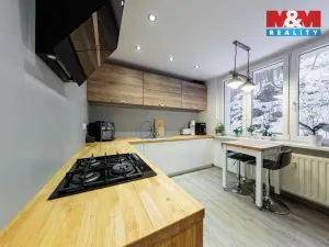 Prodej bytu 3+1, Loket, Mírová, 72 m2