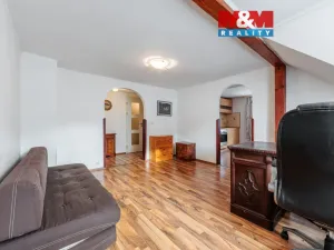 Prodej rodinného domu, Bečov nad Teplou, Nádražní, 298 m2