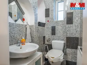 Prodej chalupy, Hajany, 285 m2