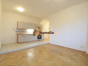 Pronájem bytu 2+kk, Praha - Nusle, U gymnázia, 55 m2