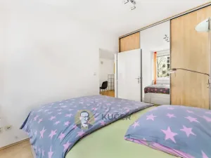 Prodej bytu 2+kk, Praha - Troja, Hnězdenská, 46 m2