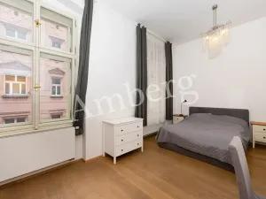 Pronájem bytu 2+kk, Praha - Smíchov, Staropramenná, 65 m2
