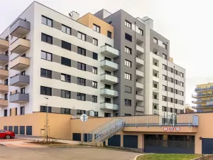 Pronájem bytu 1+kk, Praha - Hlubočepy, Fabiánové, 31 m2