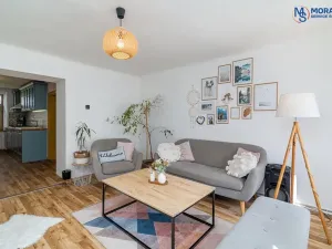 Prodej rodinného domu, Senička, 200 m2