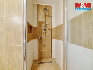 Prodej bytu 4+1, Cheb, Májová, 110 m2