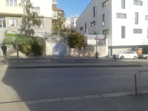 Pronájem skladu, Praha - Smíchov, Podbělohorská, 14 m2