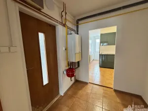 Pronájem komerční nemovitosti, Praha - Modřany, Do koutů, 41 m2