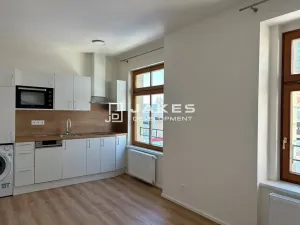 Pronájem bytu 1+kk, Praha - Liboc, Jenečská, 27 m2