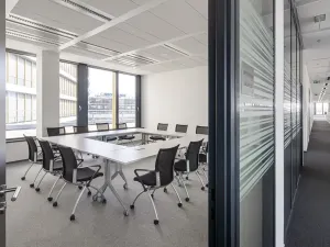 Pronájem kanceláře, Praha - Nusle, Pikrtova, 2020 m2