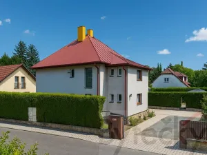 Prodej vícegeneračního domu, Jesenice, Plavecká, 215 m2