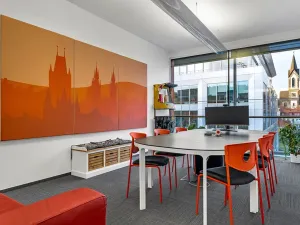 Pronájem kanceláře, Praha - Karlín, Křižíkova, 467 m2