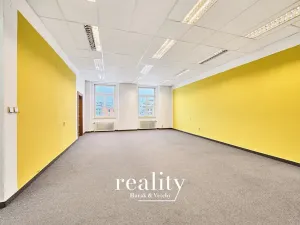 Pronájem kanceláře, Jihlava, Masarykovo náměstí, 73 m2