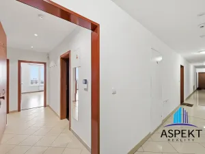 Pronájem bytu 2+kk, Praha - Stodůlky, Tlumačovská, 58 m2