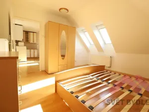 Pronájem bytu 2+kk, Praha - Radlice, Na Farkáně III, 57 m2