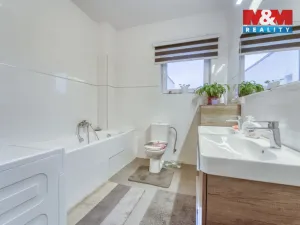 Prodej bytu 4+kk, Králův Dvůr - Křižatky, Na Vinohradech, 94 m2