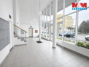 Prodej bytu 1+kk, Praha - Troja, 28 m2