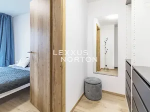 Pronájem bytu 2+kk, Praha - Letňany, Tupolevova, 66 m2