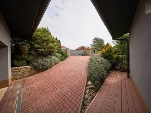 Prodej vily, Říčany, Slunná, 254 m2