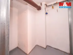 Prodej obchodního prostoru, Praha - Žižkov, Biskupcova, 54 m2