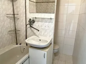 Pronájem bytu 1+1, Olomouc, U cukrovaru, 32 m2