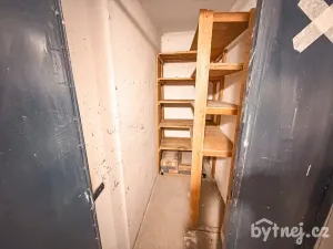 Pronájem bytu 1+1, Brno - Bystrc, Laštůvkova, 34 m2